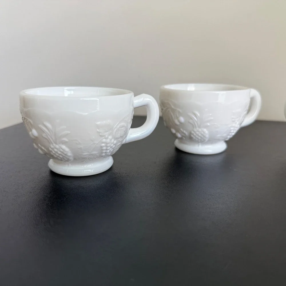 N/A vintage white